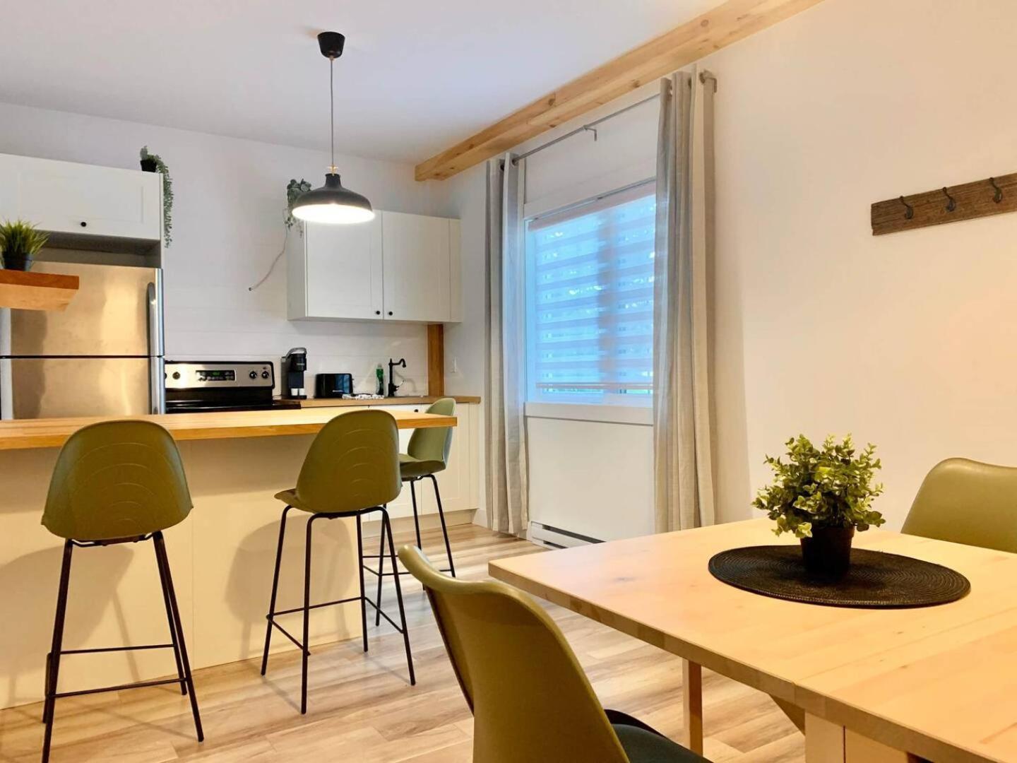 Le bohémien - Condos Saint-Côme Esterno foto